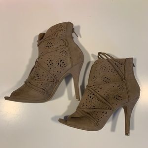 Women’s heels